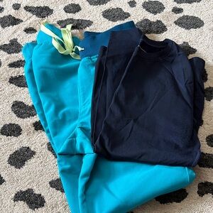 Figs set. Underscrub size xs pants size xxs